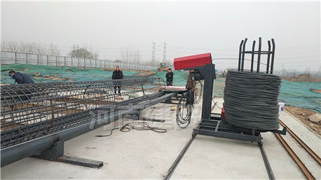 柳州2022歡迎咨詢 數(shù)控鋼筋籠滾焊機(jī)自動(dòng)焊接